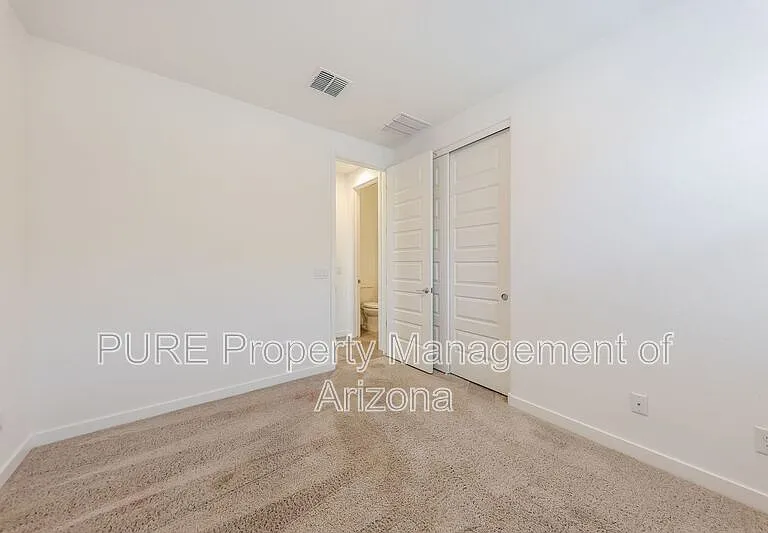 32002 N 125th Ln — Photo 26