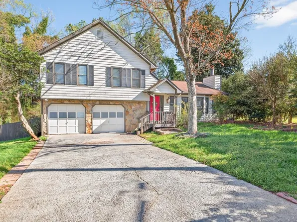 1763 Hearth Stone Cir, Lawrenceville, GA 30043