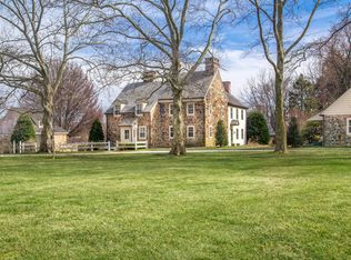 697 Sugartown Rd, Malvern, PA 19355