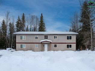 4814 Da Nephew St, North Pole, AK 99705