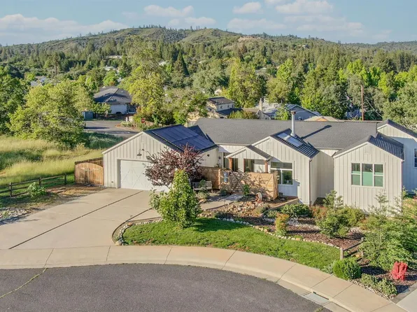 159 Stone Ridge Ct, Murphys, CA 95247