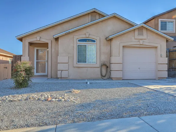 6016 Celestial Ave NW, Albuquerque, NM 87114