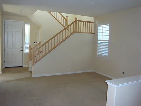 5 bed, 2041 sqft, $6,250 — Photo 3