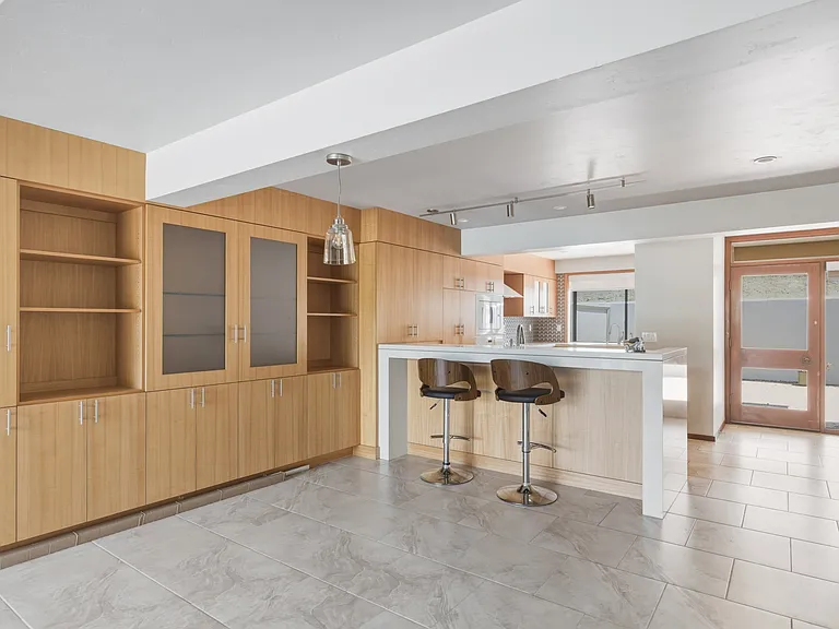 28000 Oakshire Dr — Photo 18