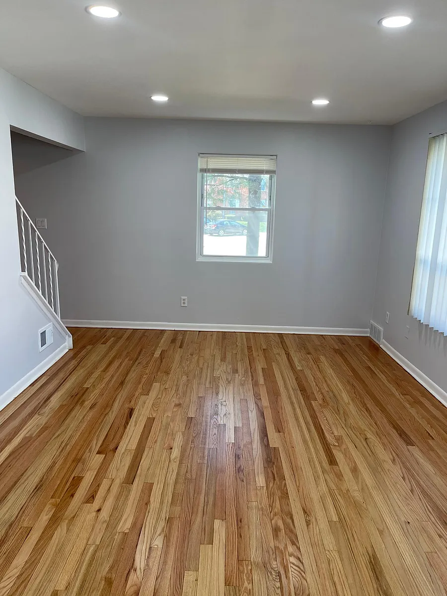 Building Photo - 6874 Country Ln