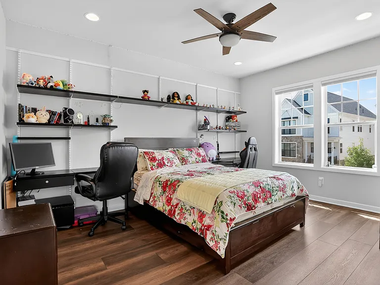 41922 Spring Air Dr — Photo 20