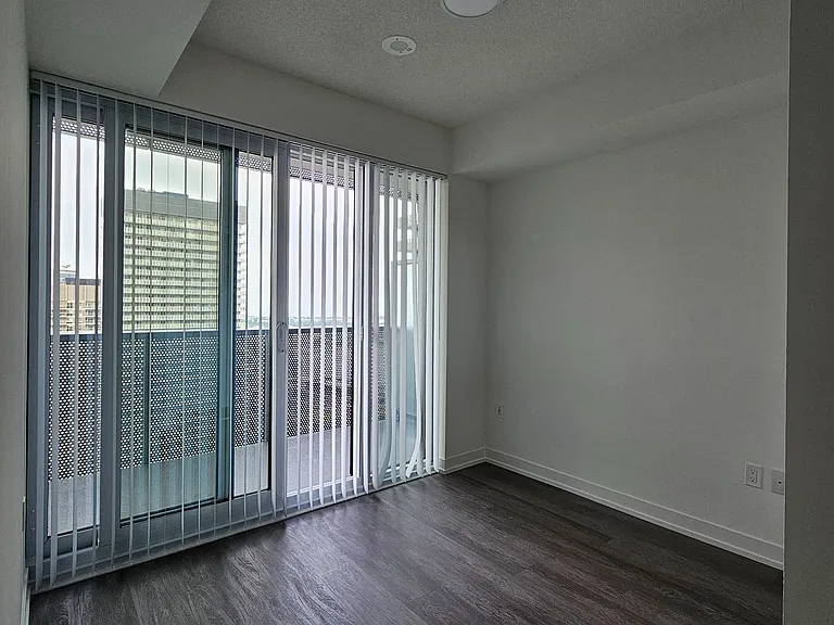 55 Cooper St #4305 — Photo 14