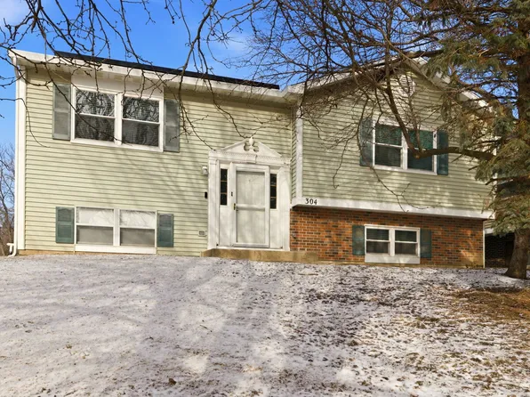 304 Jonquil Ct, Aurora, IL 60504