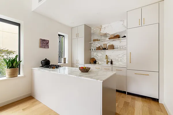 Sold by Compass | media 12