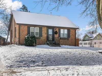 3022 School St, Des Moines, IA, 50311
