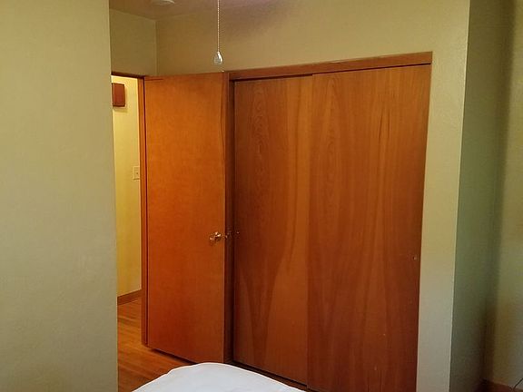 4th image of 2109 Franklin St #2111