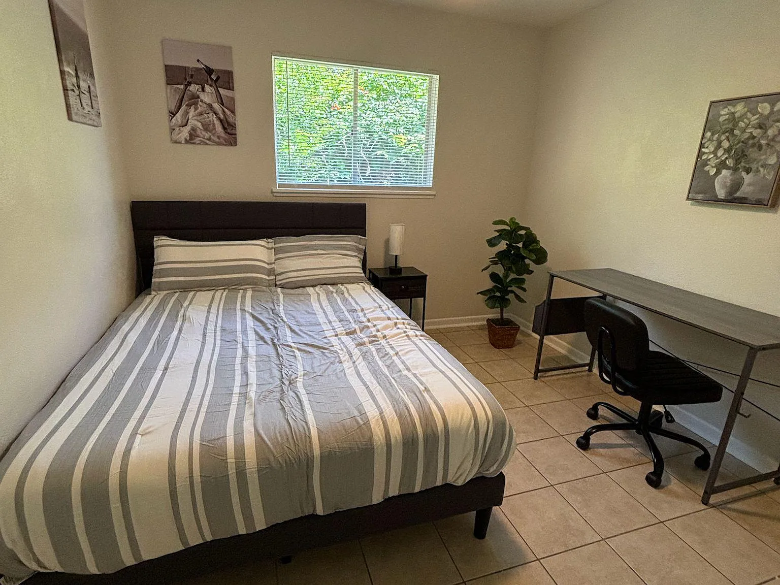 4 bed, 2.0 bath, 1343 sqft, $706 — Photo 3