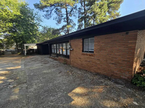 1534 E Raines Rd, Memphis, TN 38116
