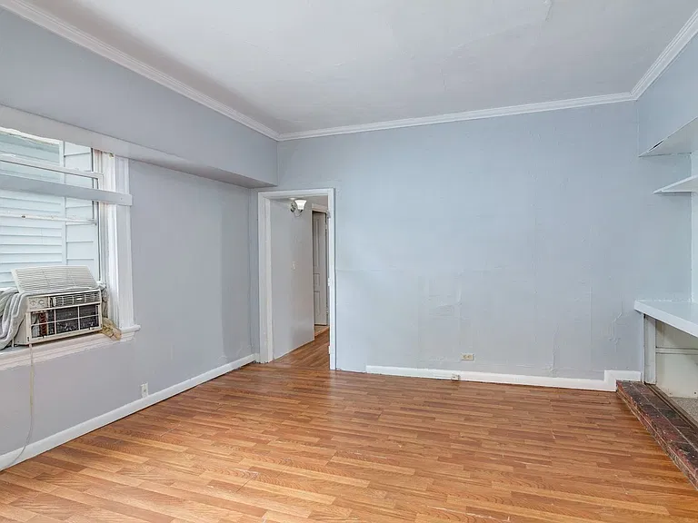2554 Vestry Ave — Photo 5