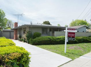 2762 Ross Rd, Palo Alto, CA 94303