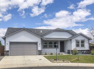 1274 Sierra Vista Dr, Gardnerville, NV 89460