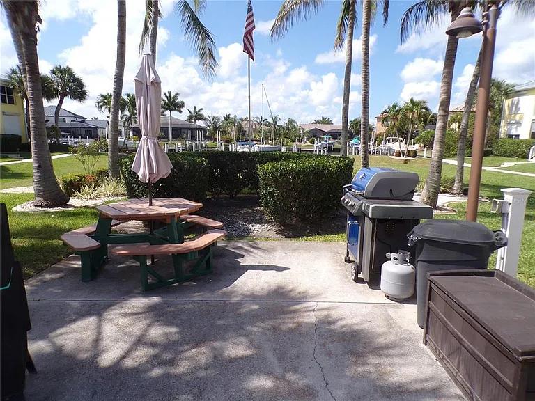 2000 Bal Harbor Blvd #9112 — Photo 23