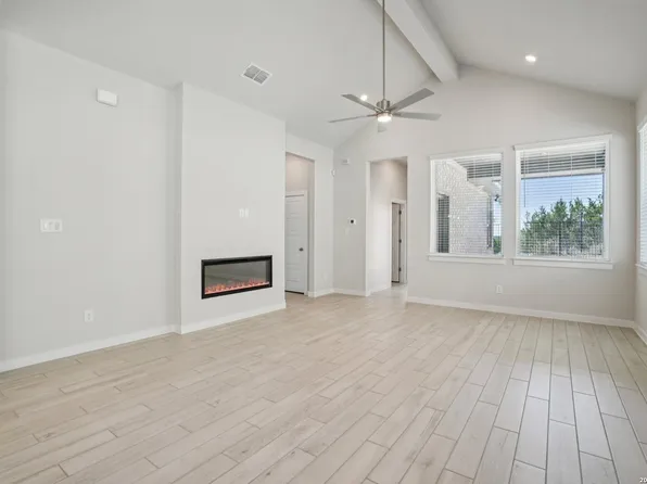 1937 PINING ST, New Braunfels, TX 78132