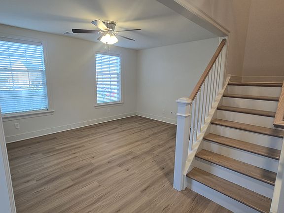 5th image of 29 Mainland Rd #4
