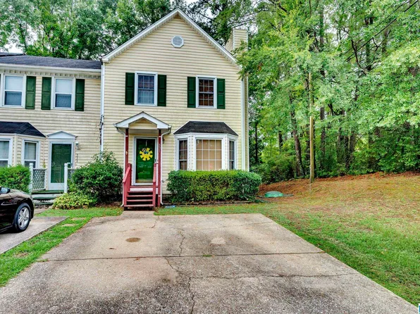 331 Jamestown Manor Dr, Gardendale, AL 35071