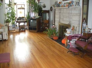 3366 Devon Dr NE, Grand Rapids, MI