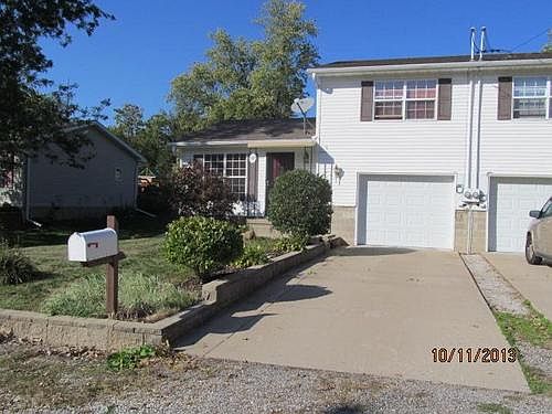 1st image of 727 E Hines Ave