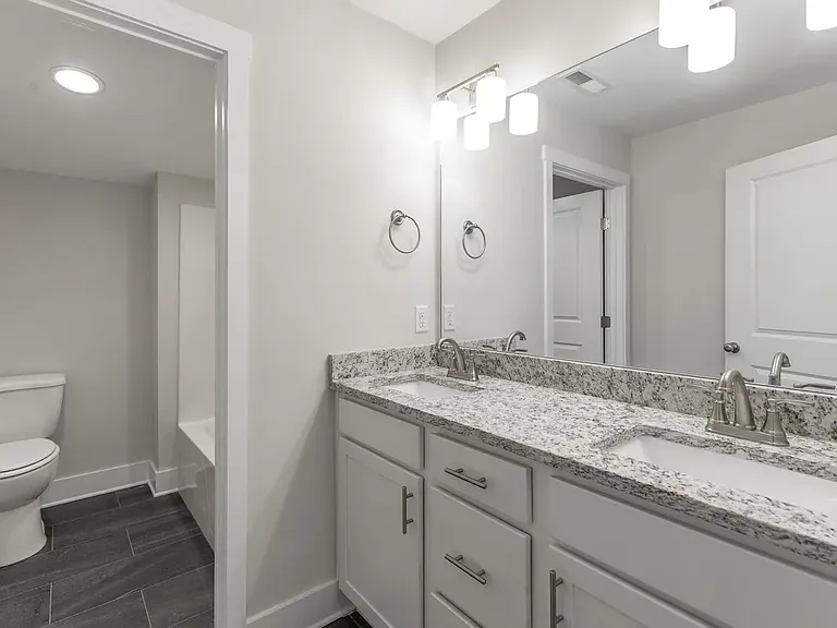 4696 Heiskell Dr — Photo 23