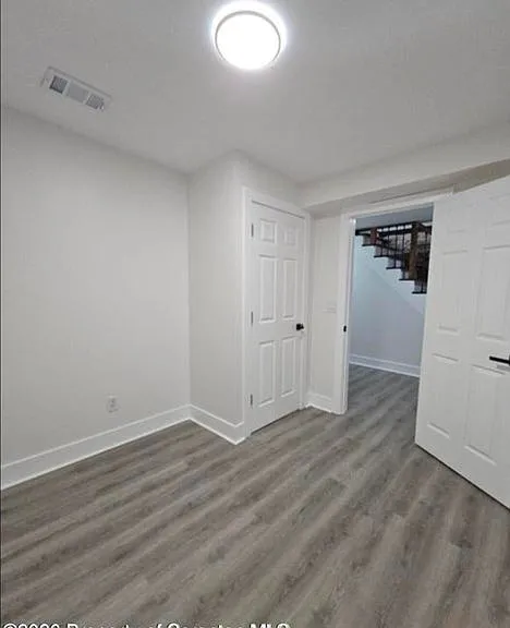 1105 Quincy Ave — Photo 24