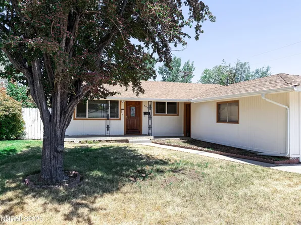 604 W Winnie Ln, Carson City, NV 89703
