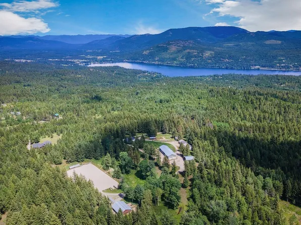 1416 Roop Rd, Cocolalla, ID 83813