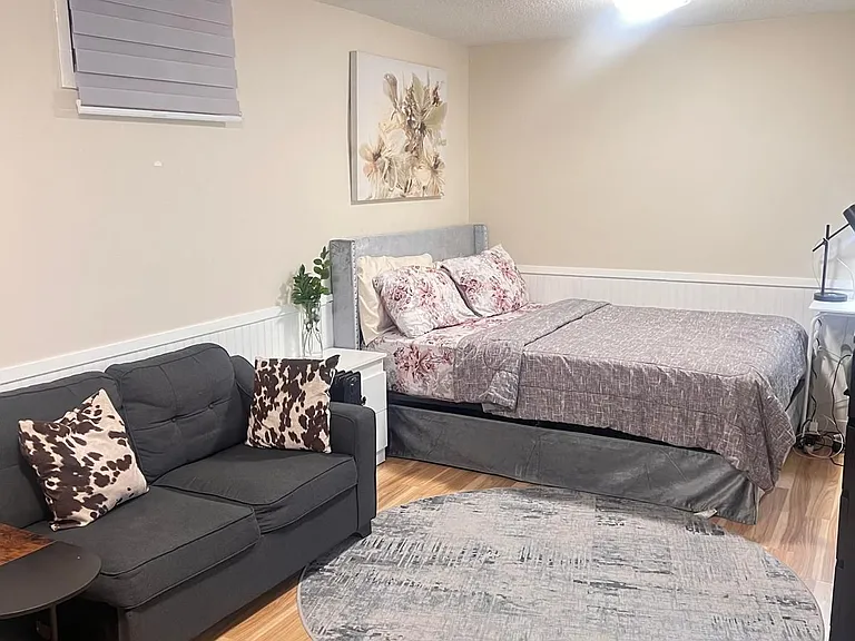 63 Barrett Cres #BASEMENT — Photo 2