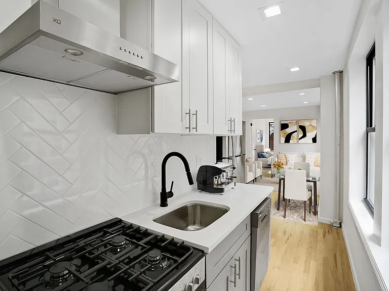 700 W End Ave #7D — Photo 4