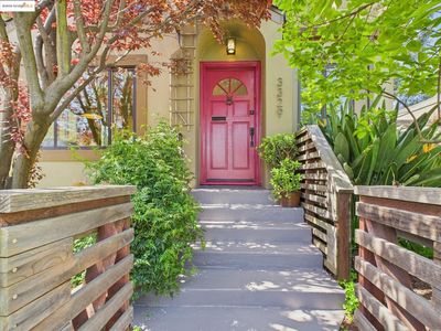 3329 Suter St, Oakland, CA, 94602