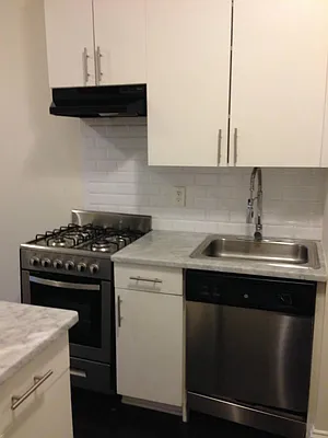 Rented by Town Residential | media 6