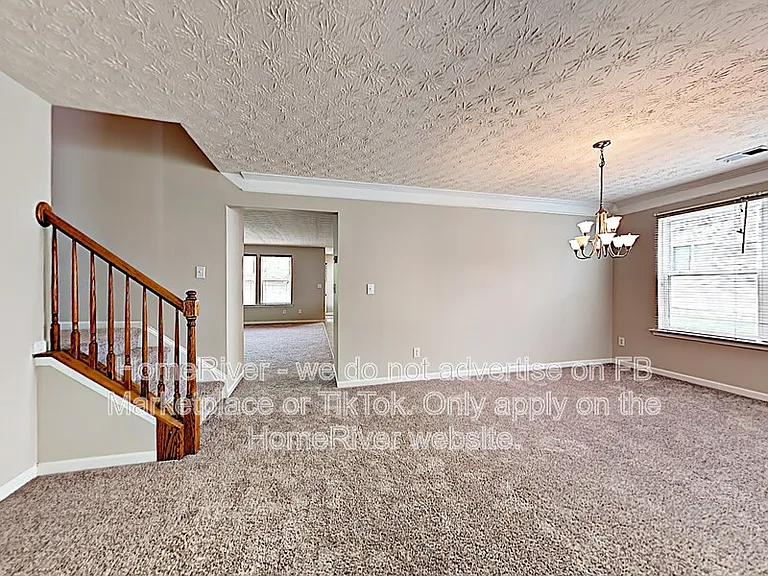 2613 Waterdale Rd SW — Photo 5