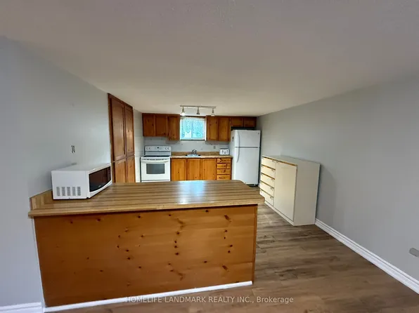 174 Colborne St W, Kawartha Lakes, ON K9V 6A1
