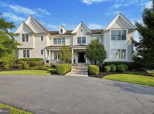 20 Tara Way, Pennington, NJ 08534