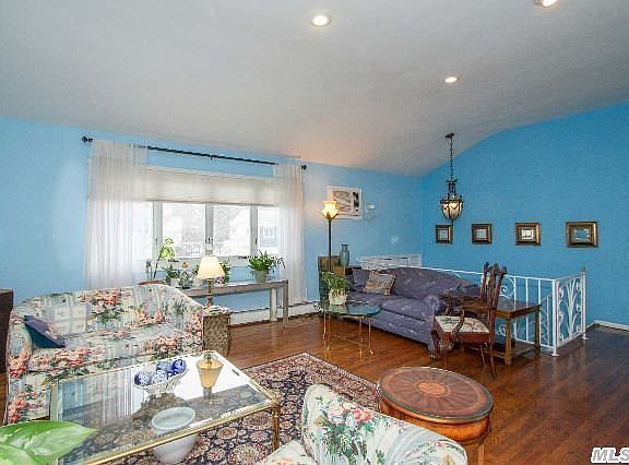 4th image of 2781 Carley Ct