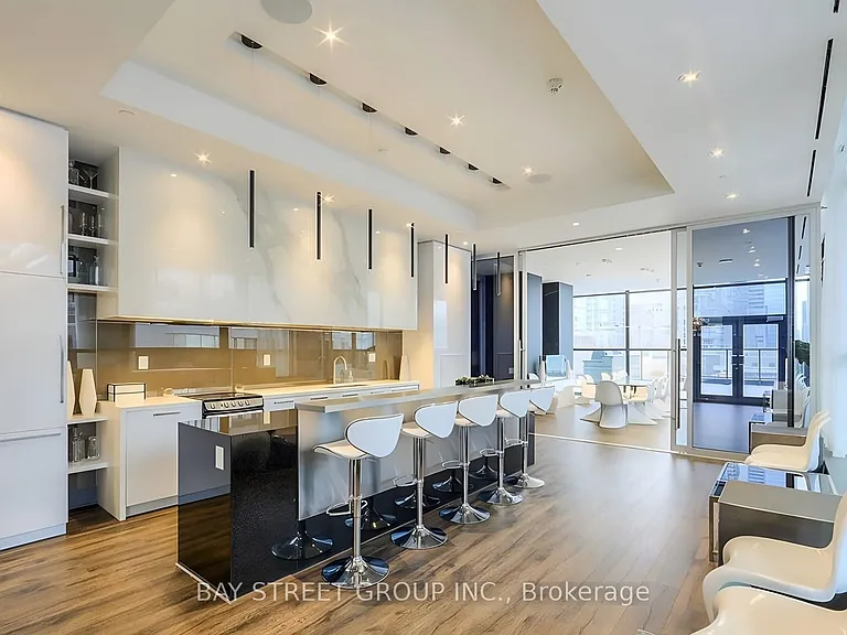 290 Adelaide St W #3002 — Photo 39