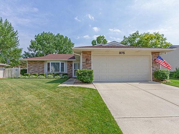2nd image of 975 Brower Dr