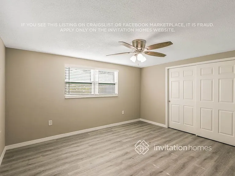 10821 Manchester Rd — Photo 18