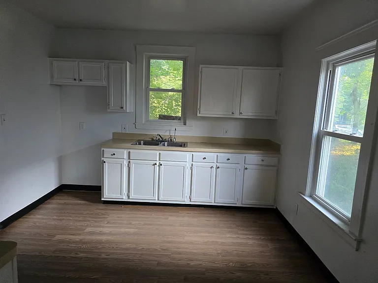 8323 Medina Ave — Photo 19