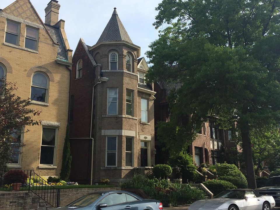 1st image of 412 Mowbray Arch #1