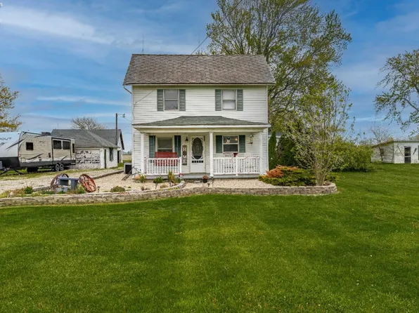 11725 W Salem Carroll Rd, Oak Harbor, OH 43449