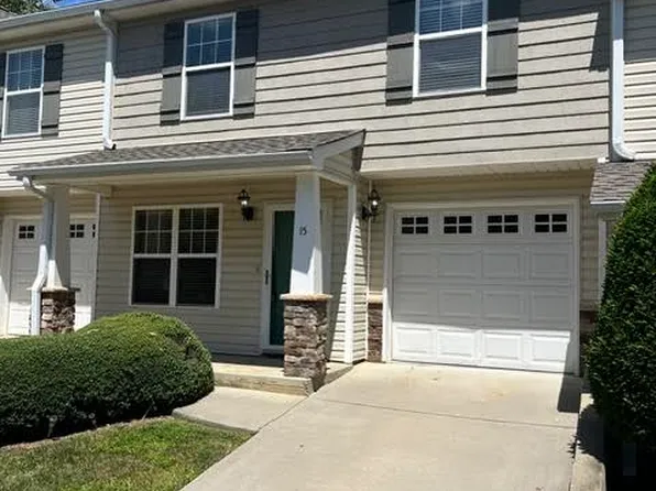 15 Singleton Ln, Fletcher, NC 28732