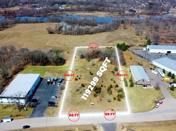 19590 Tamarack St NW, Cedar, MN 55011
