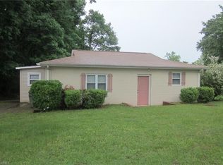 461 Drum Rd, Reidsville, NC 27320