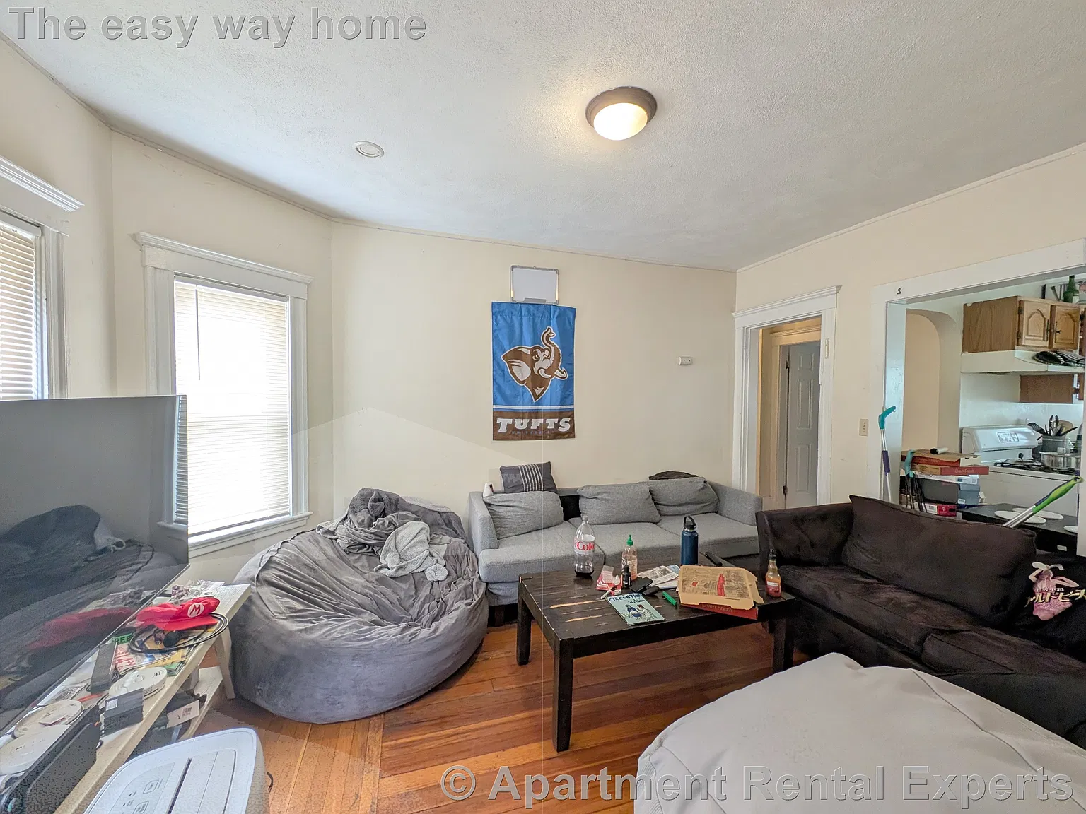 4 bed, 1494 sqft, $4,200 — Photo 2