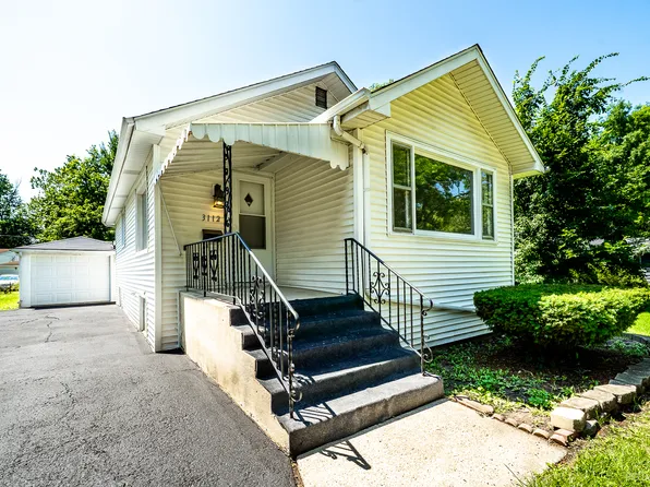 3112 Halsted St, Steger, IL 60475