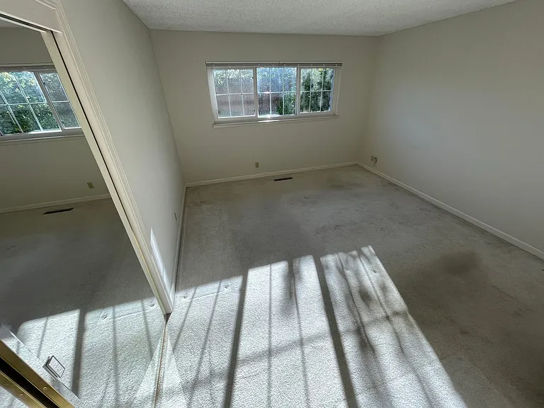 38639 Farwell Dr — Photo 6